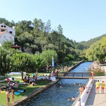 Casa Da Oliveira, Aradas, Pampilhosa Da Serra, Wifi, Ar Condicionado, Churrasqueira, Parqueamento, By Ig Tatil Evi