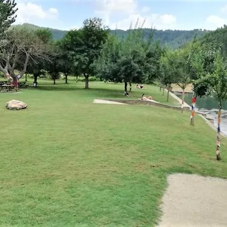 Tatil Evi Casa Da Oliveira, Aradas, Pampilhosa Da Serra, Wifi, Ar Condicionado, Churrasqueira, Parqueamento, By Ig Unhais-o-Velho