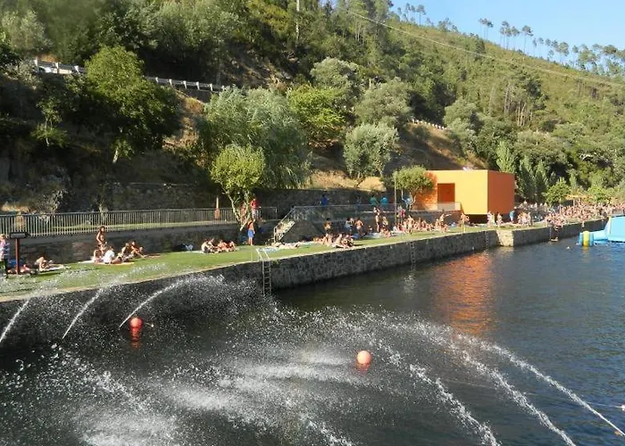 Casa Da Oliveira, Aradas, Pampilhosa Da Serra, Wifi, Ar Condicionado, Churrasqueira, Parqueamento, By Ig *