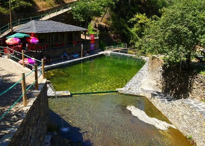 Casa vacanze Casa Da Oliveira, Aradas, Pampilhosa Da Serra, Wifi, Ar Condicionado, Churrasqueira, Parqueamento, By Ig *
