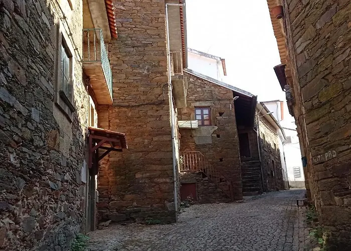 Casa Da Oliveira, Aradas, Pampilhosa Da Serra, Wifi, Ar Condicionado, Churrasqueira, Parqueamento, By Ig